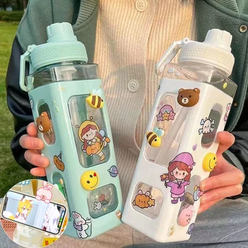 700/900 ml Drăguț Sticla de Apa pentru Fete cu Capac Paie Autocolant de Plastic de Suc de Lapte Portabil Kawaii Pahar de Copii Drinkware